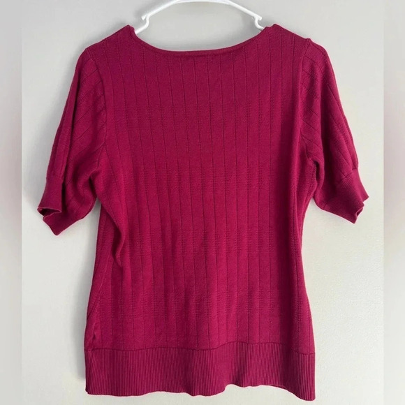 Beautiful Wine colored sweater by Maurice’s Size Medium - Picture 5 of 5